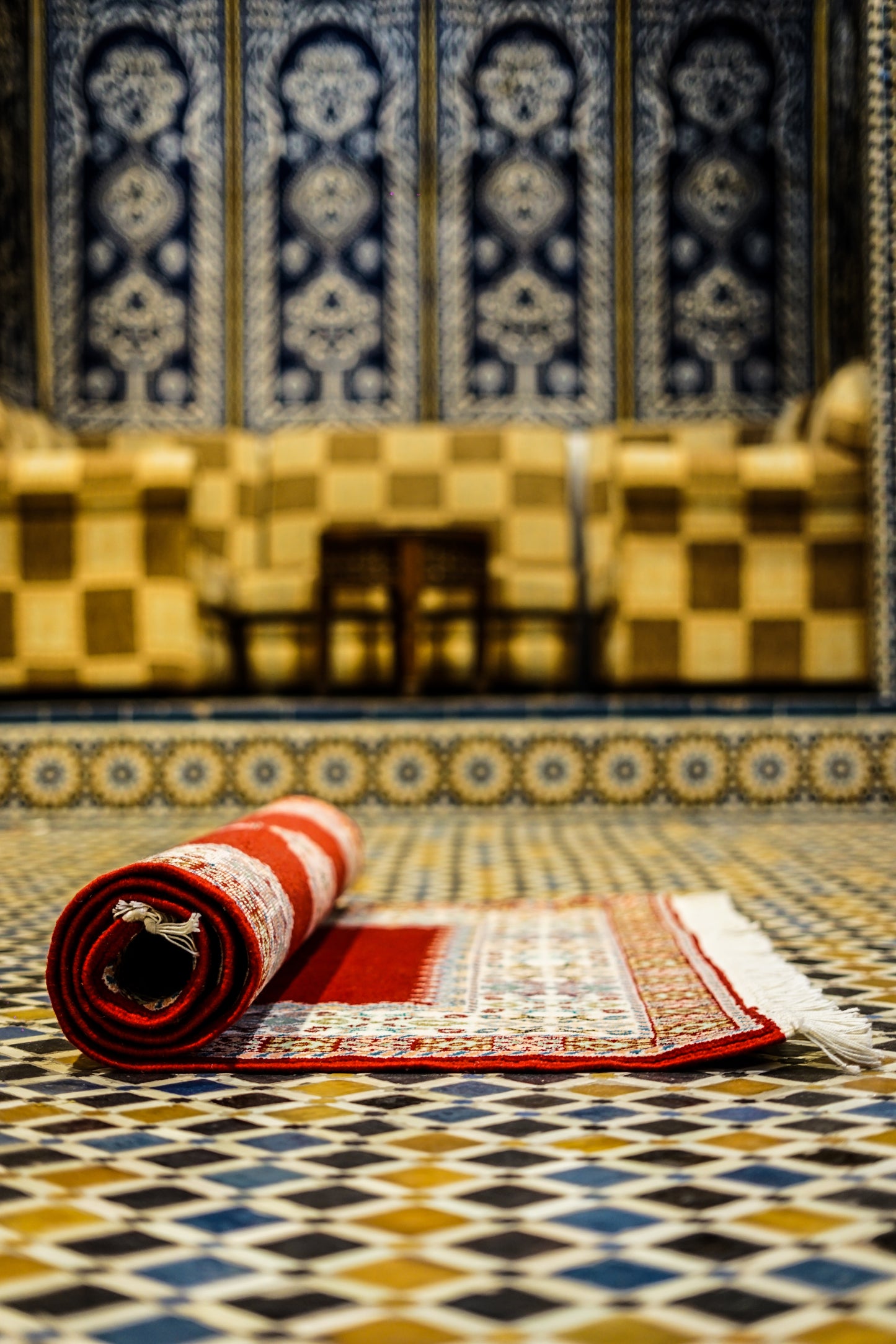 Extra Royal Rug Red Dream Hand-Knotted Moroccan Wool Rug