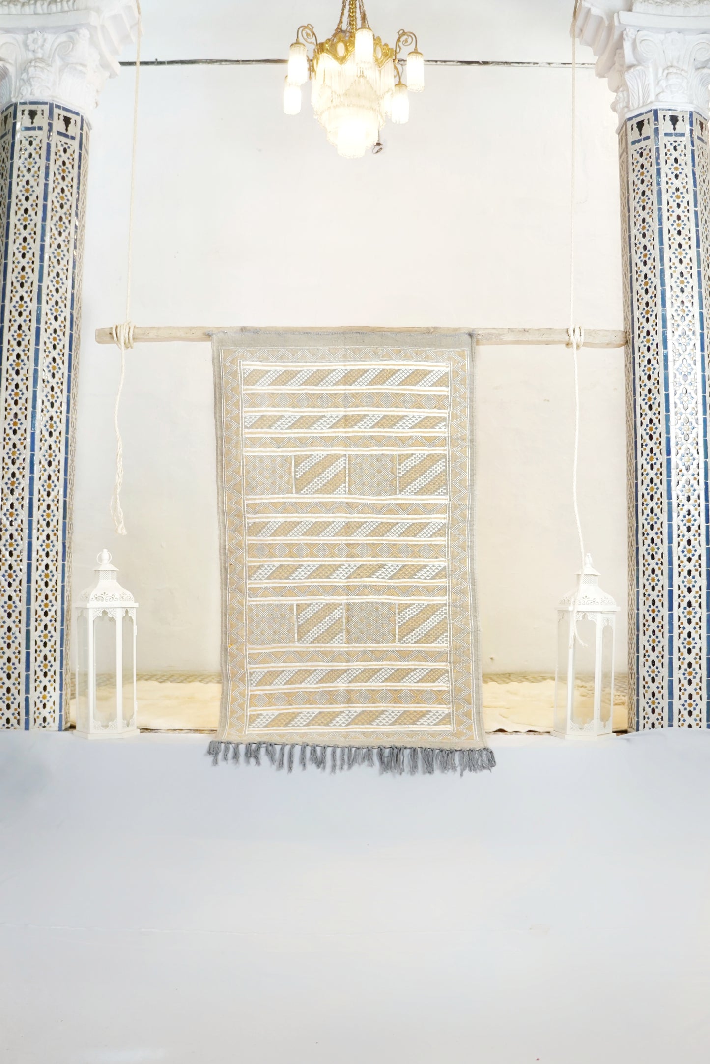 Wafae - Kilim vintage rug