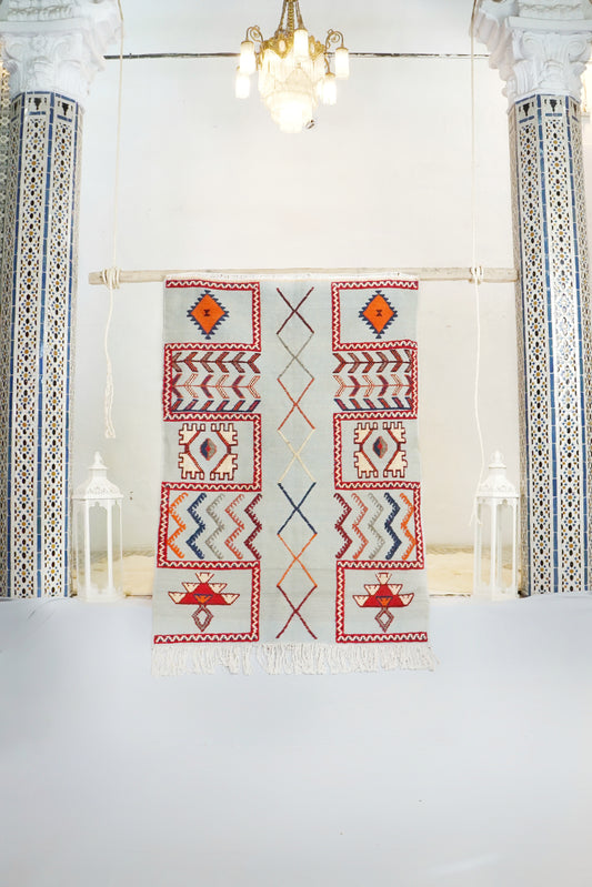 Aabir - Glaoui vintage rug 3.8' x 5.4'/ 118x166cm