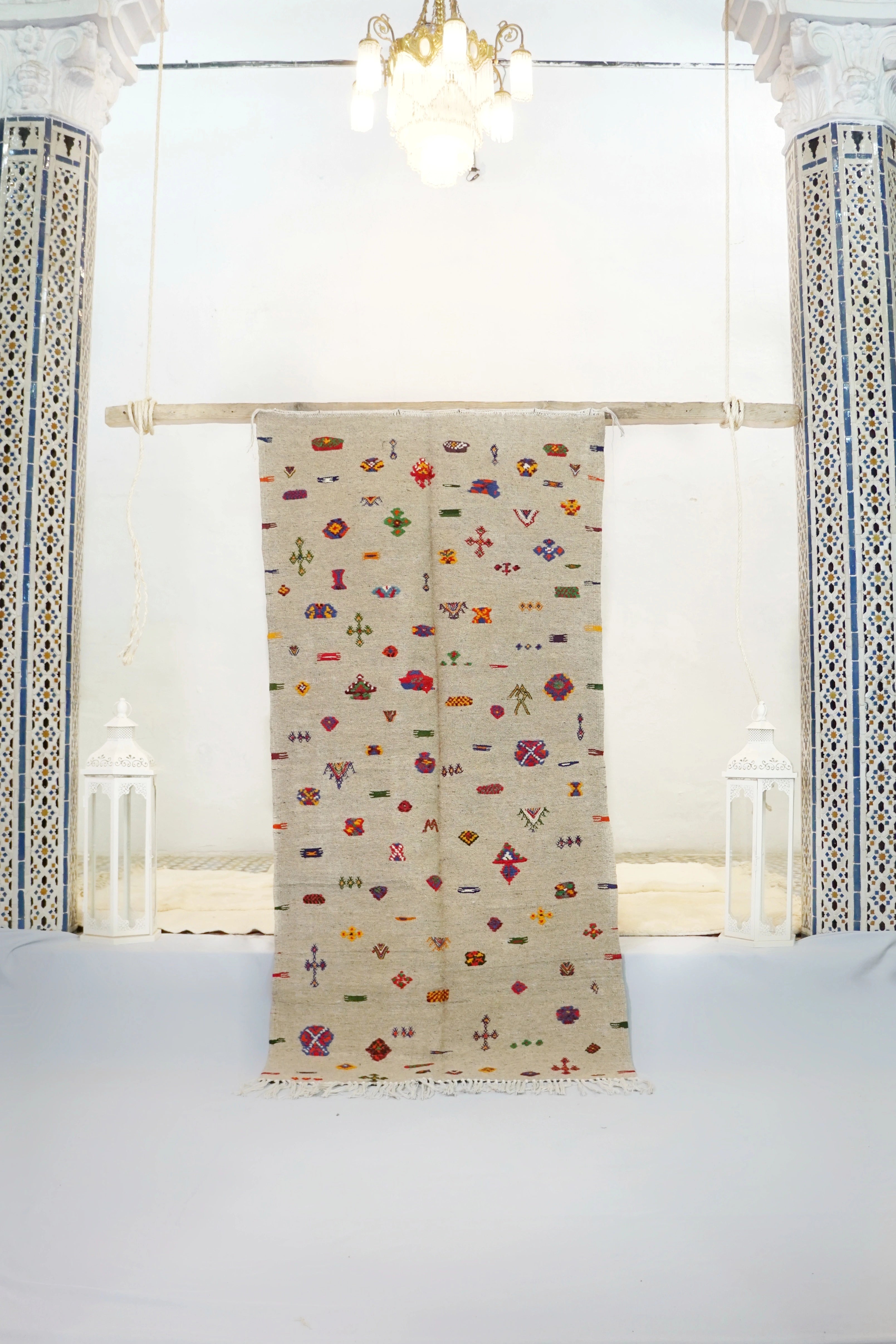 Alejandra-akhnif rug