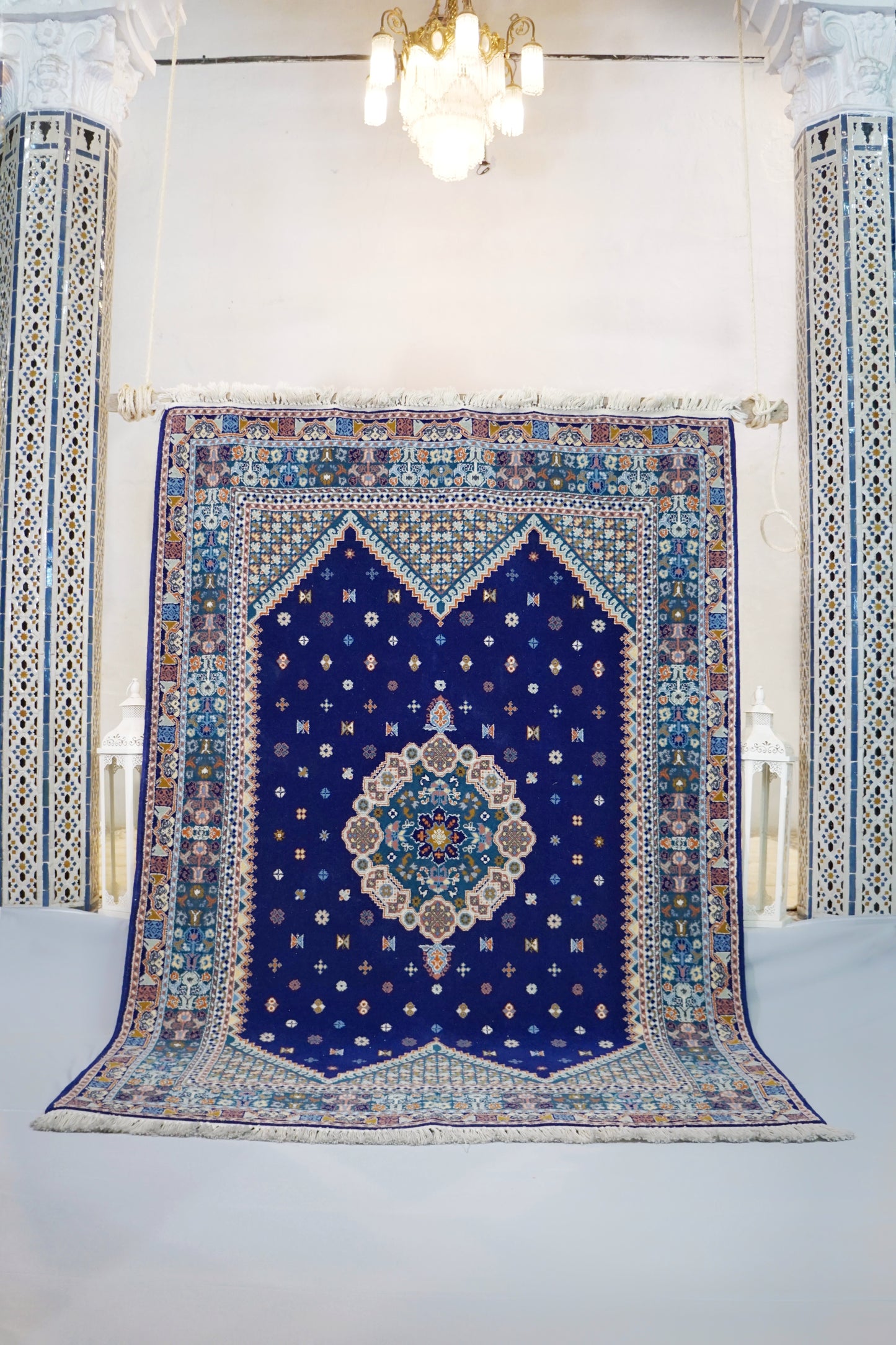 Etra royal Bleu rug Hand-knotted