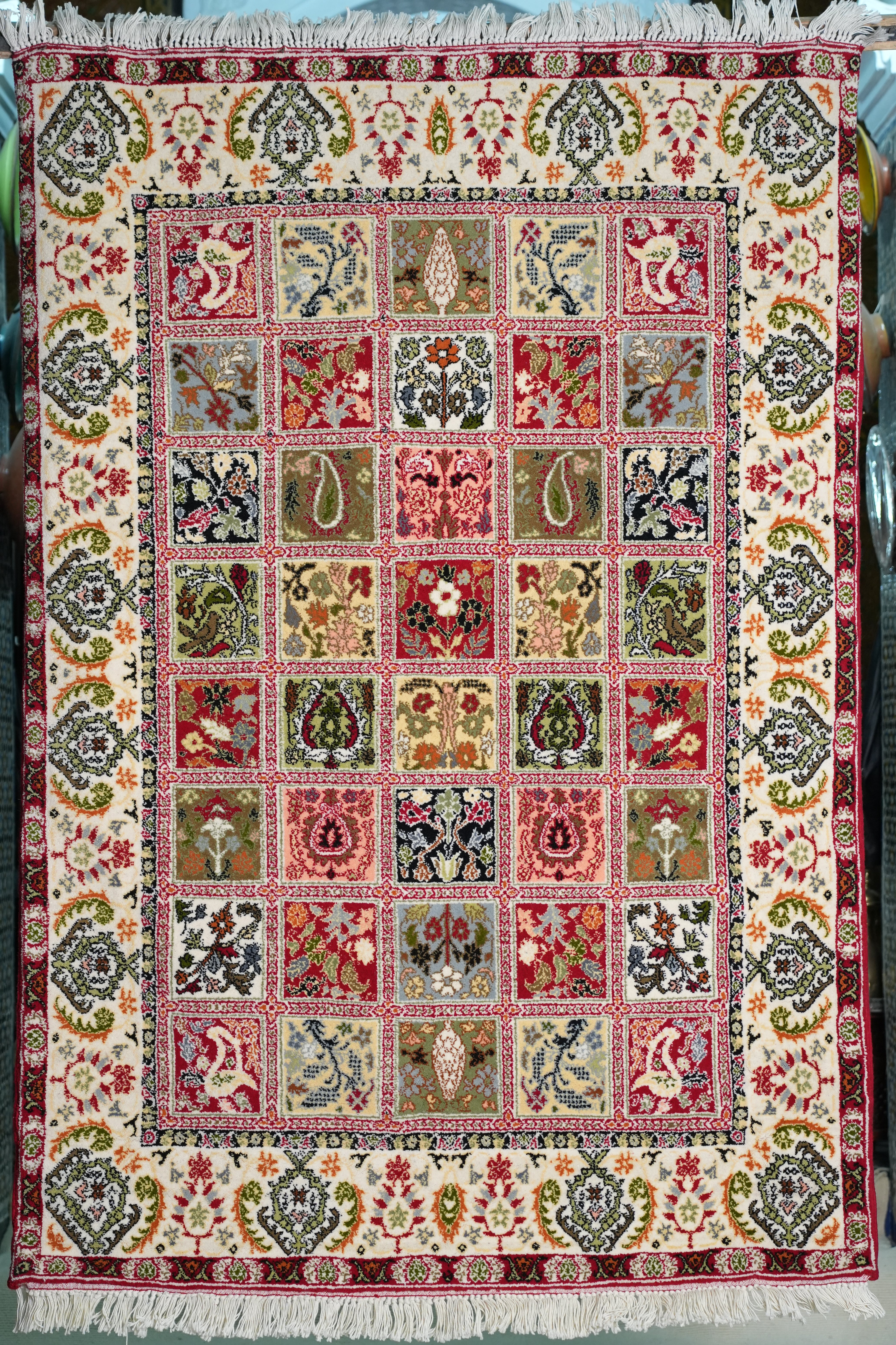 Lobna Extra Royal Rug