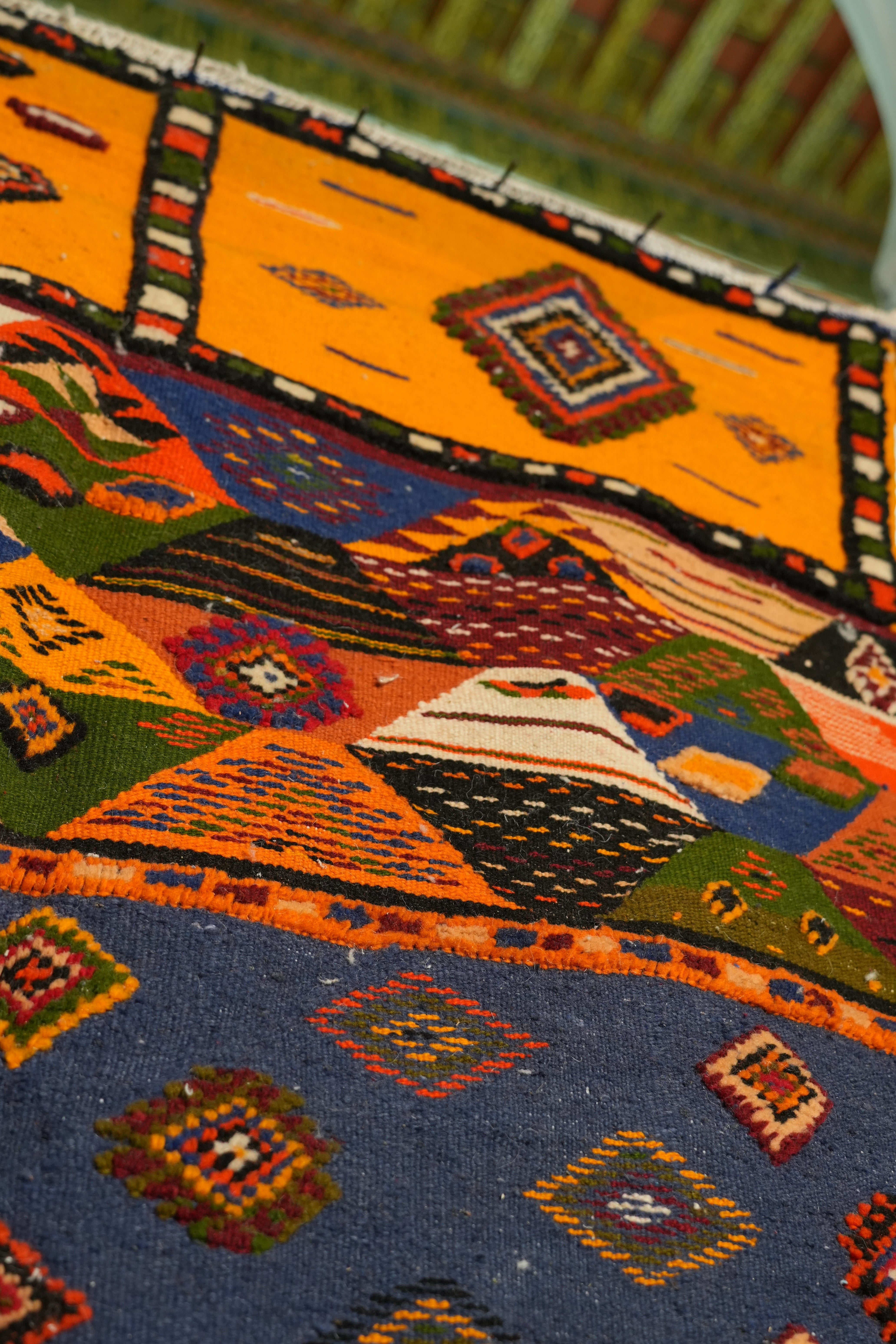 Yasmine Berber Corrider