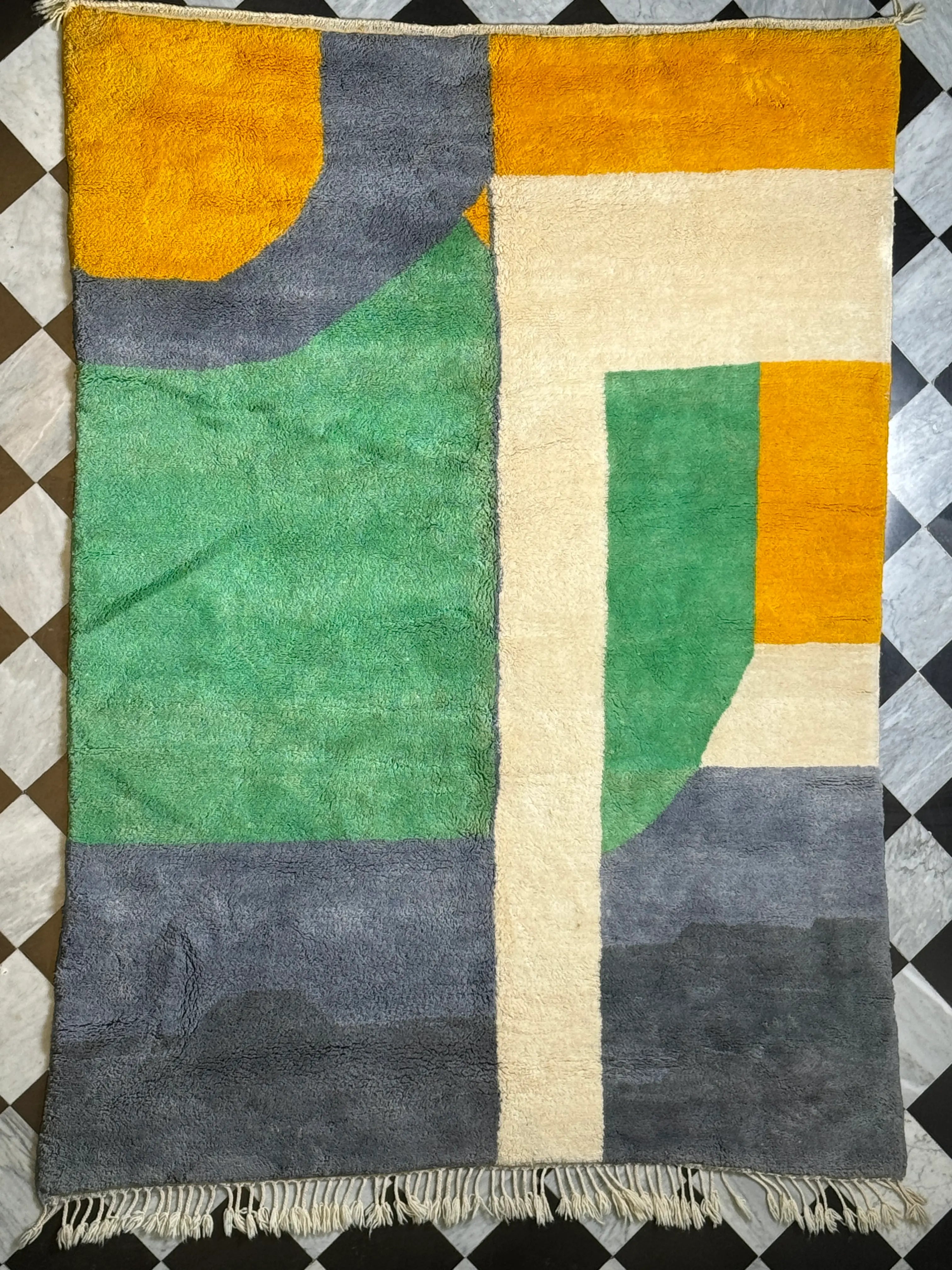 Basma Mrirt Deluxe: The Softest Rug You'll Ever Own