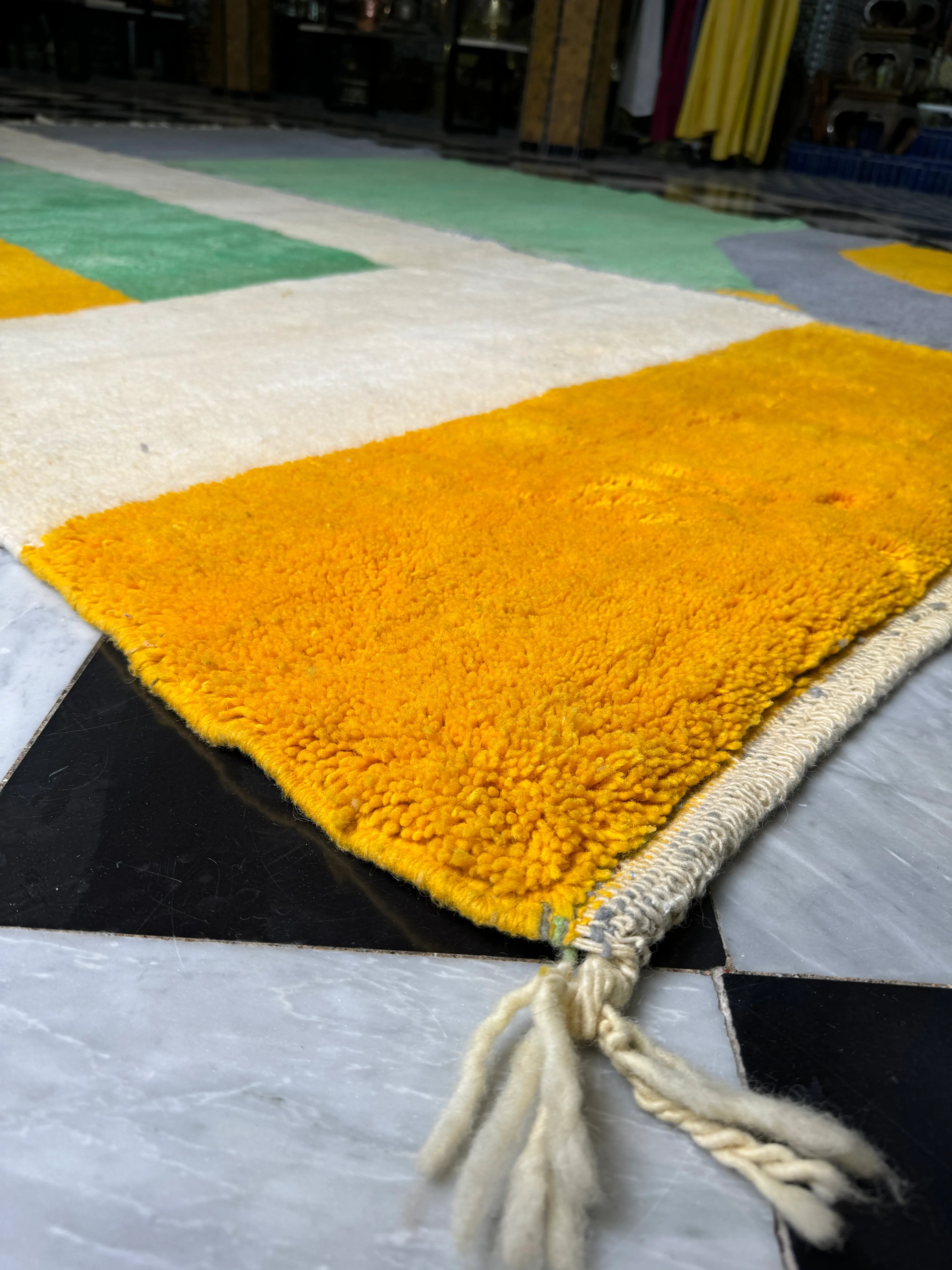 Basma Mrirt Deluxe: The Softest Rug You'll Ever Own